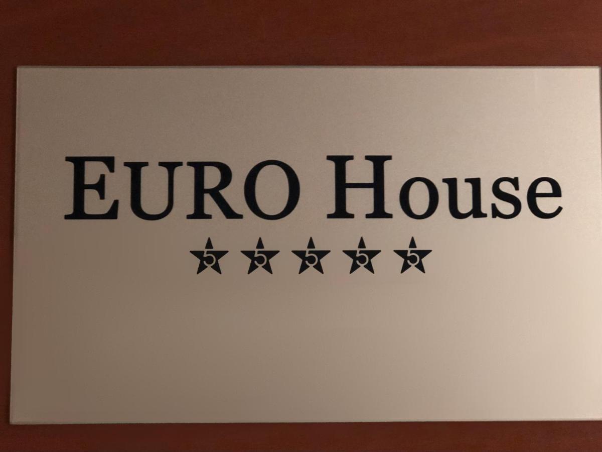 Hostel Euro House Modena Exterior foto